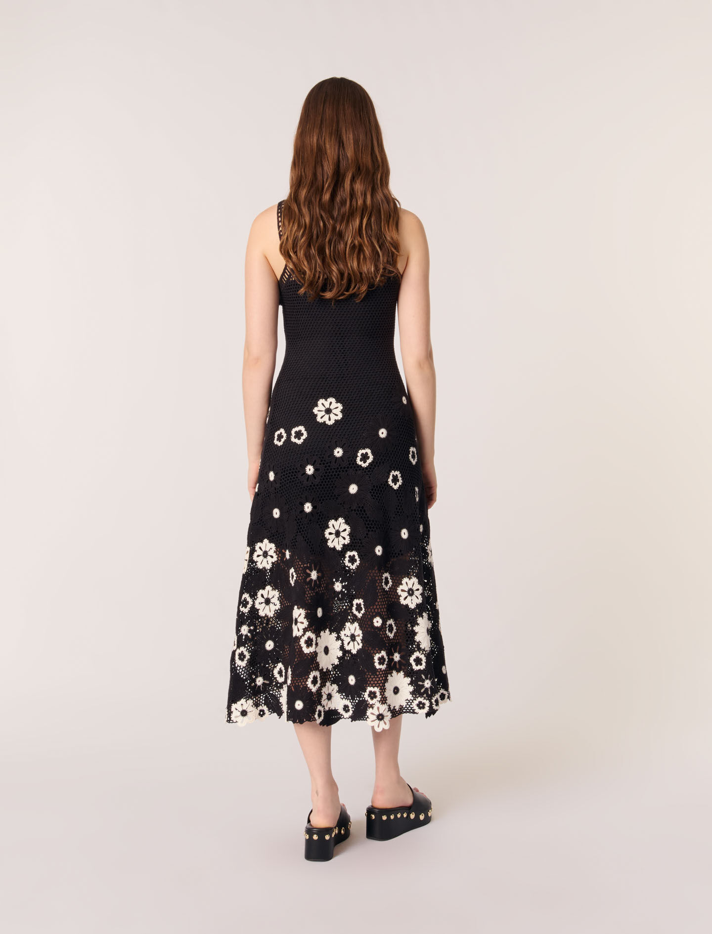 マメクロゴウチFloral Pattern Knitted Mini Dress