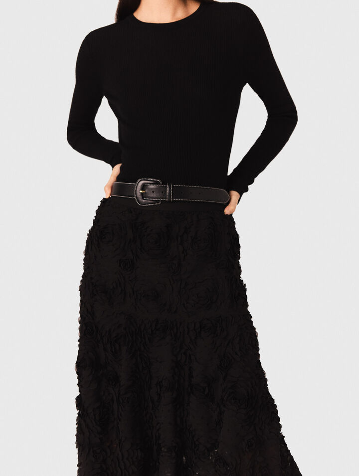 Long embroidered skirt