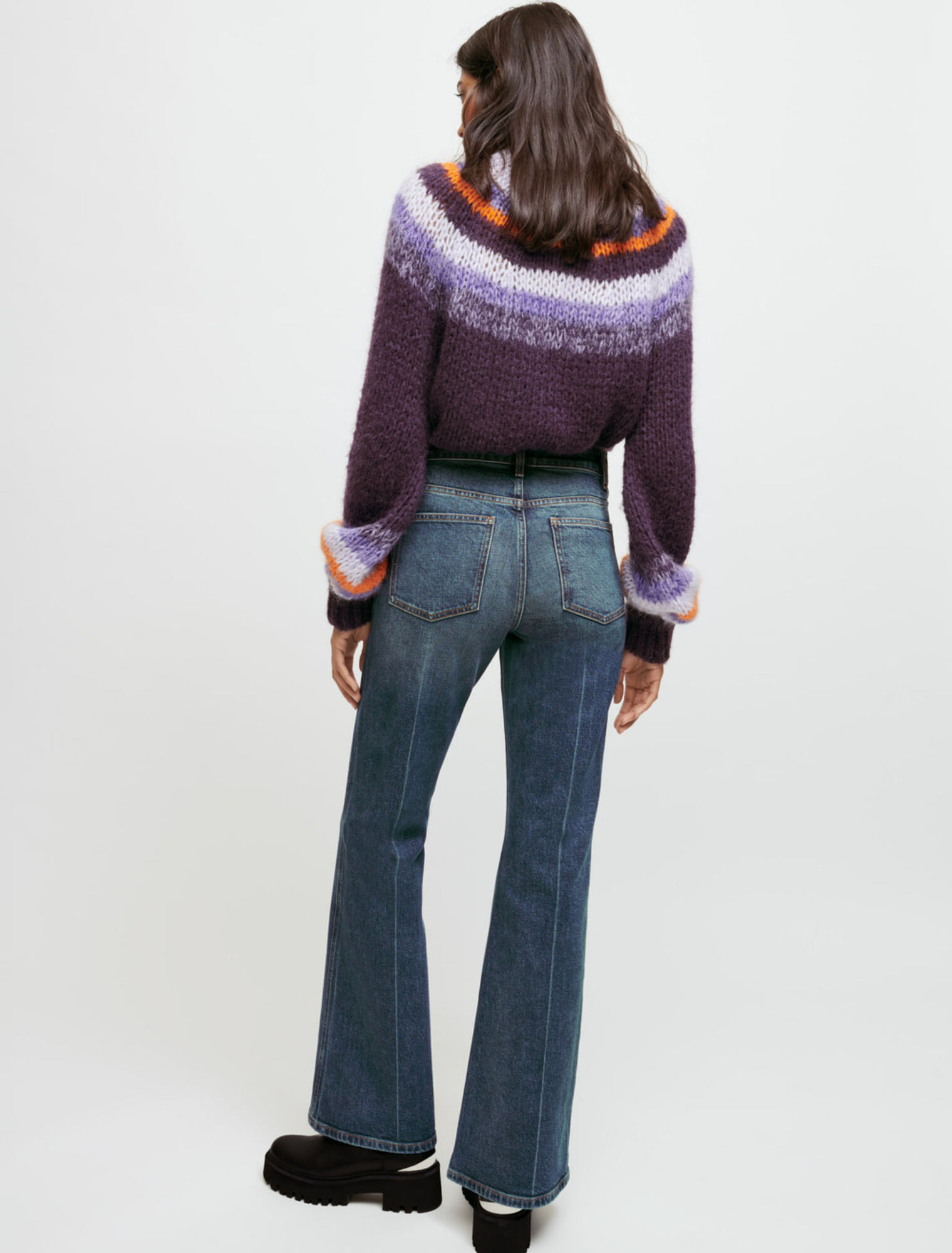 Flared jeans with horsebit detail