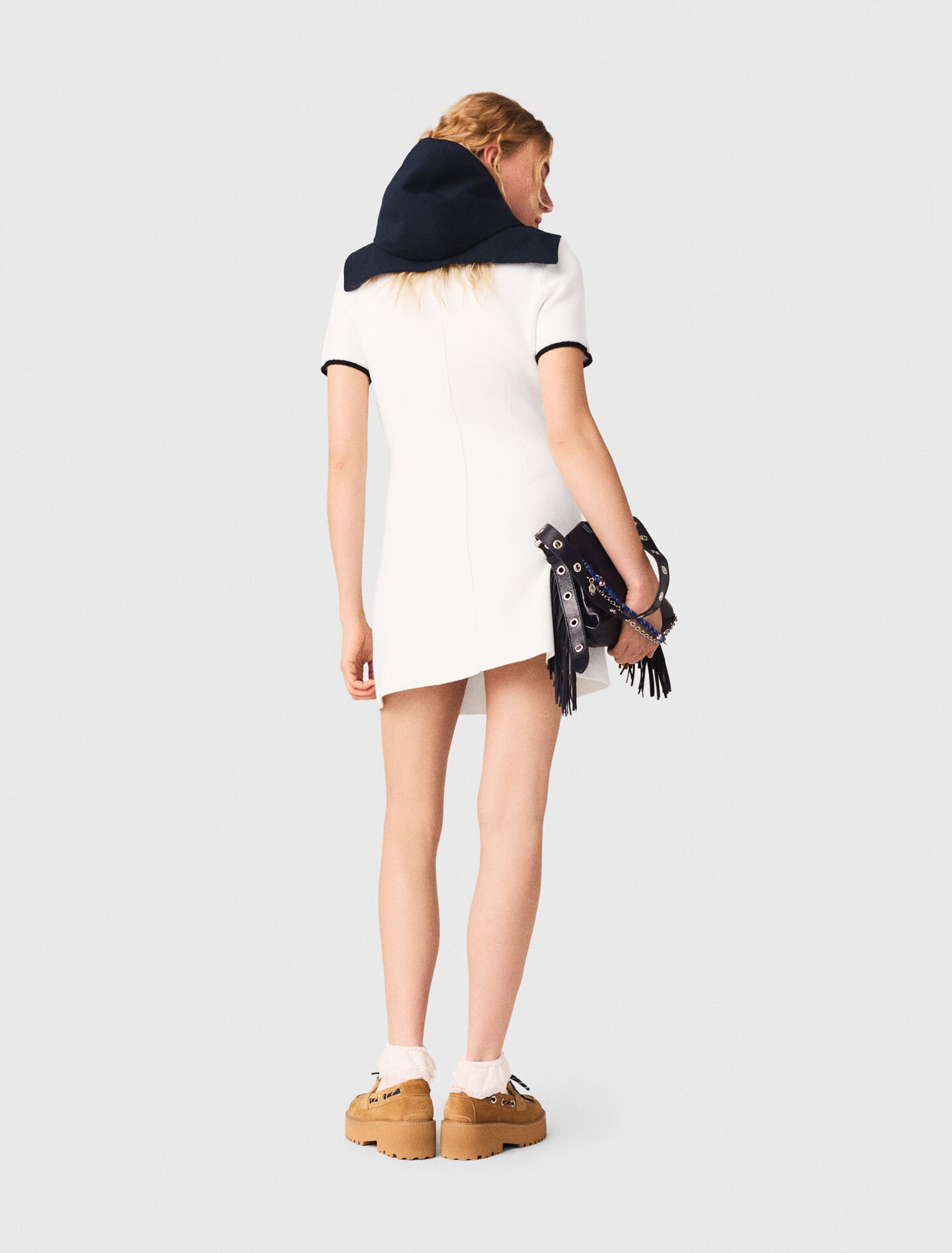 Short dress with contrasting trim
