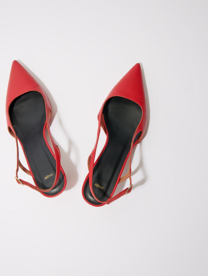 Leather court shoes