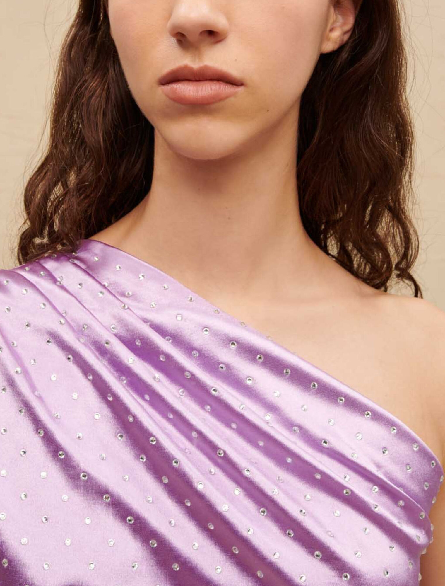 Satiny asymmetric dress