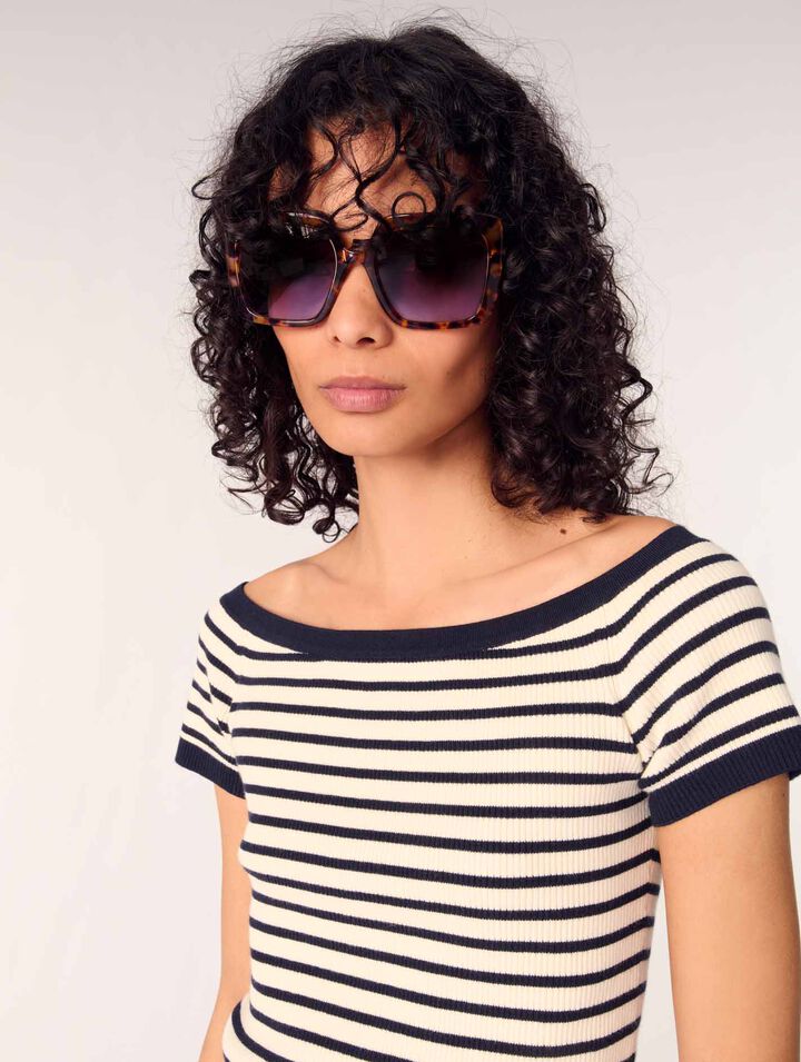 Rib knit short sleeve boat neck top