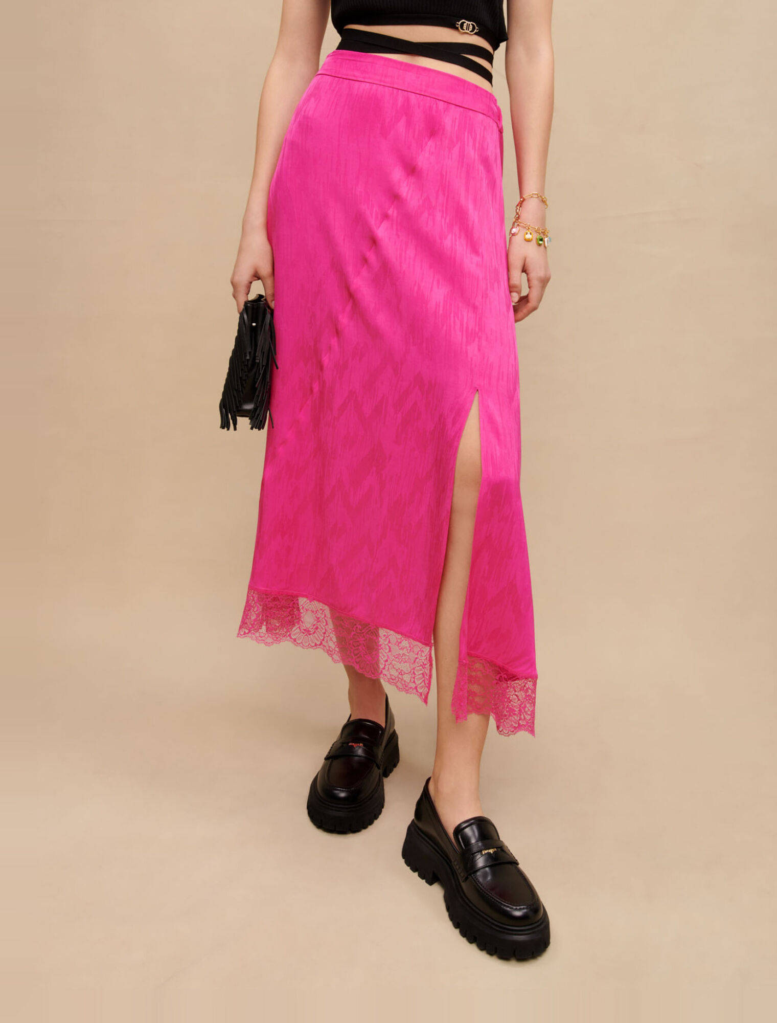 Satiny jacquard long slit skirt