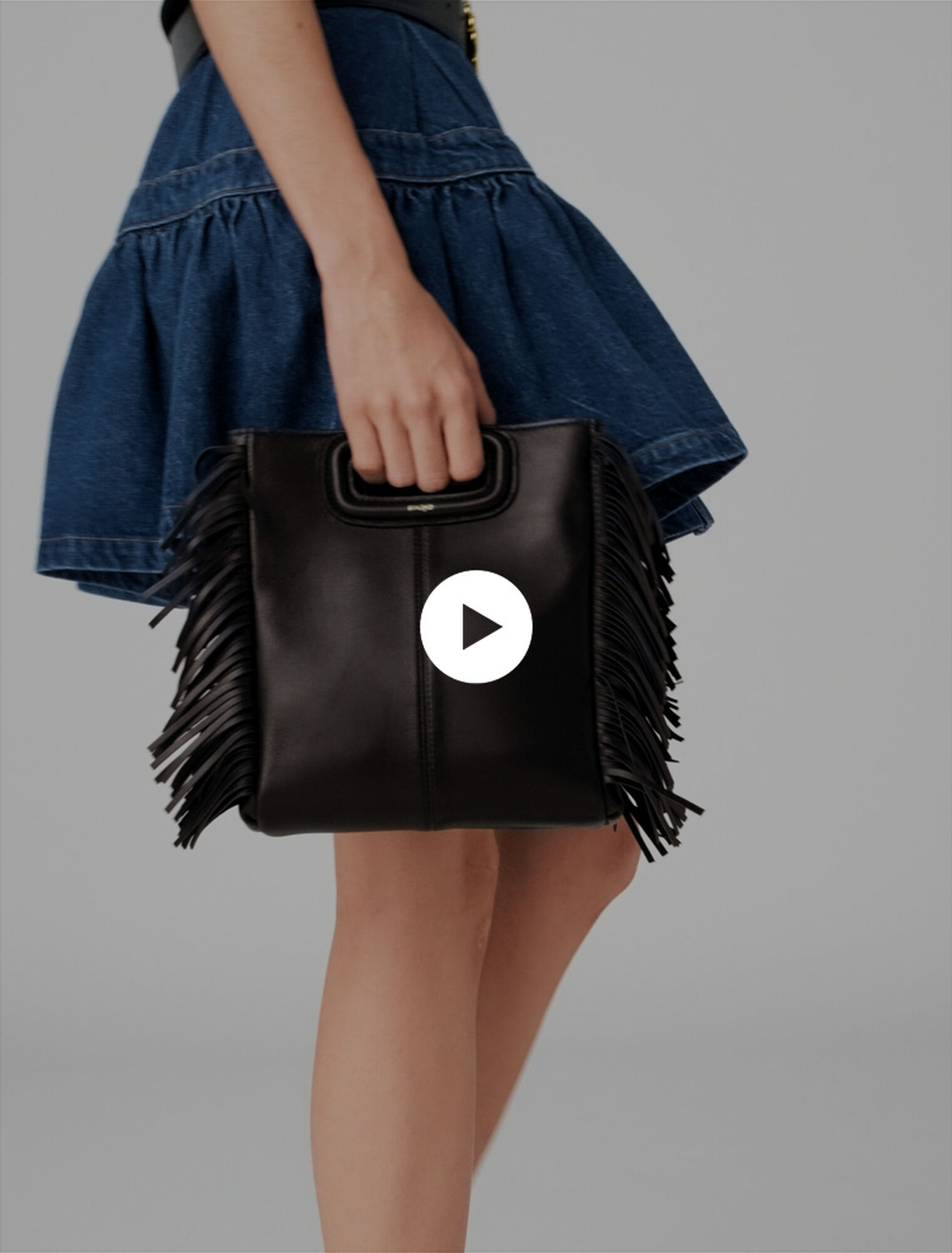 Smooth leather M bag with fringing