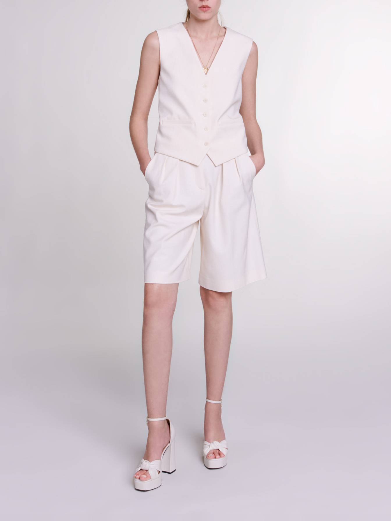 Maje Woman's viscose Pleated Bermuda shorts for Spring/Summer, in color Ecru / Beige