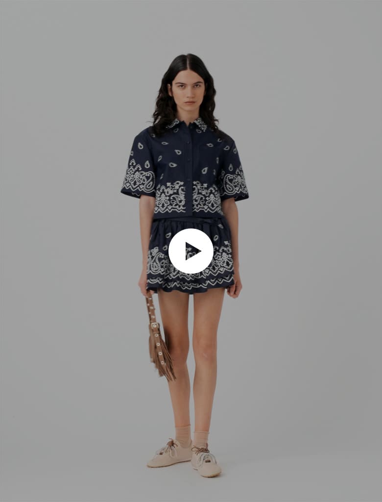 Cropped Embroidered Bandana Print Shirt