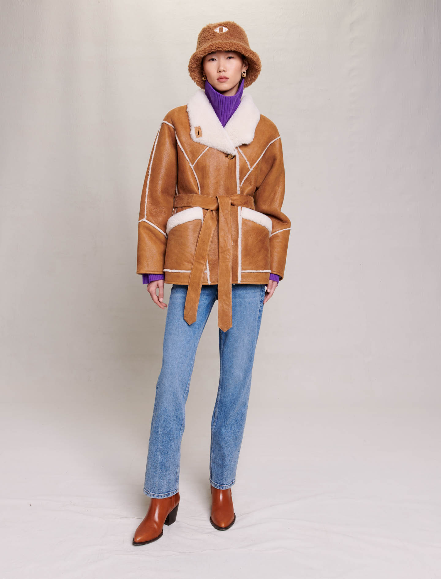 Maje Woman's lamb Short fleece coat for Fall/Winter, in color Camel / Brown