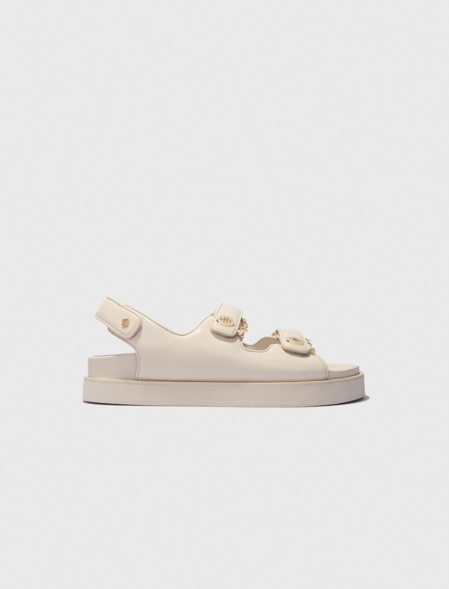 Woman's leather Flat leather sandals for Spring/Summer, size 10.5, in color Ecru / Beige