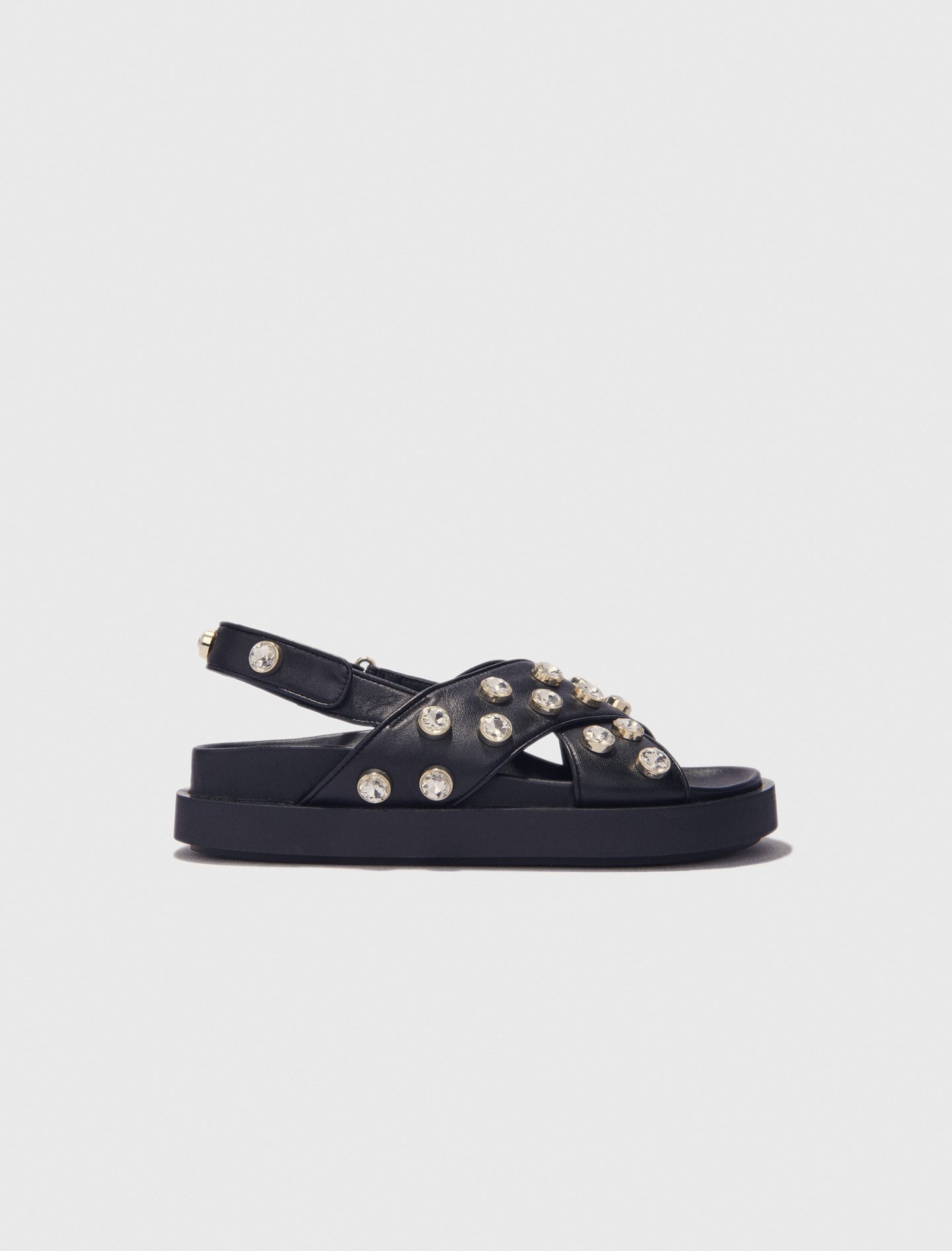 Woman's leather Flat leather and rhinestone sandals for Spring/Summer, size 10.5, in color Black / Black