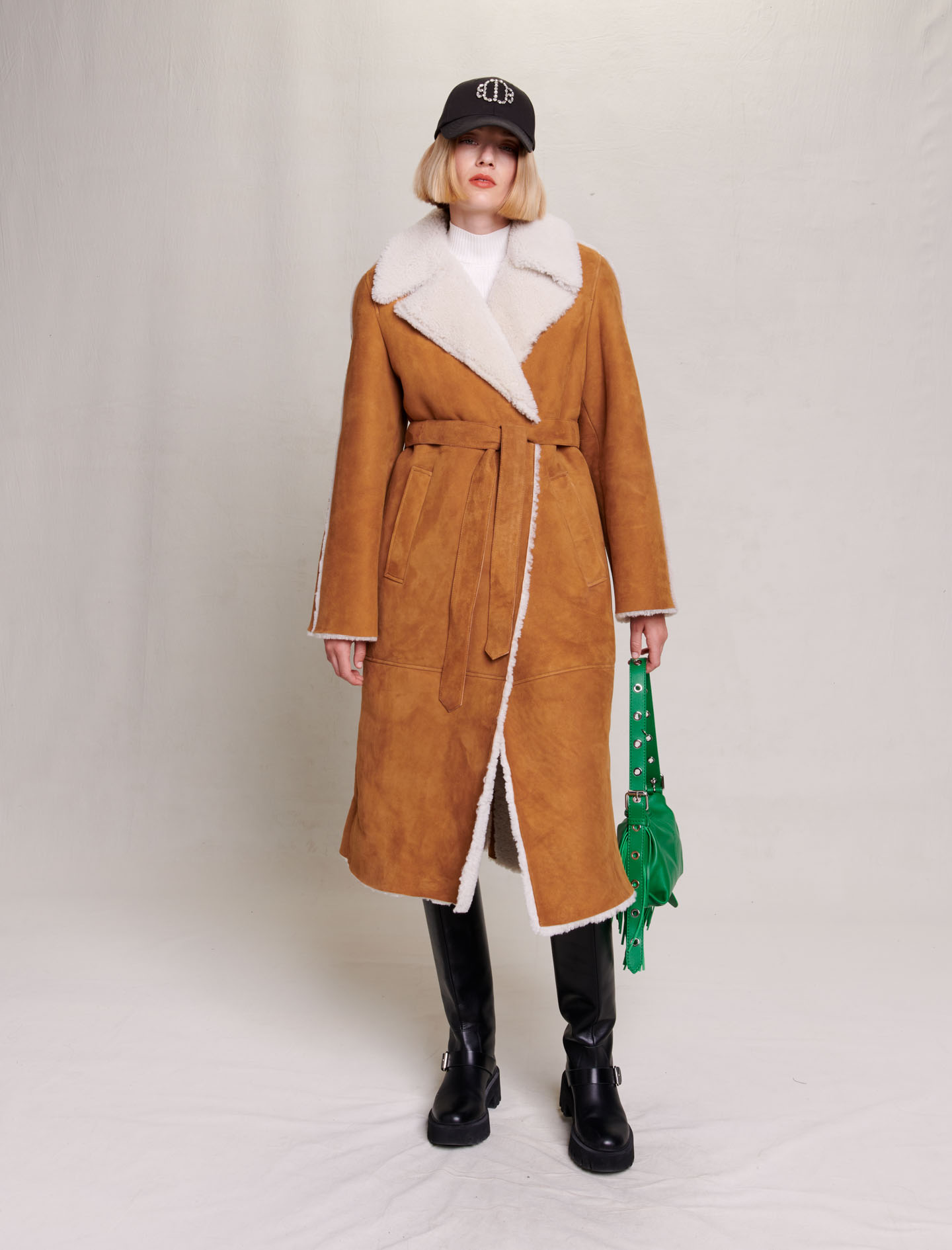 Maje Woman's lamb Pocket lining: Long fleece coat for Fall/Winter, in color Camel / Brown
