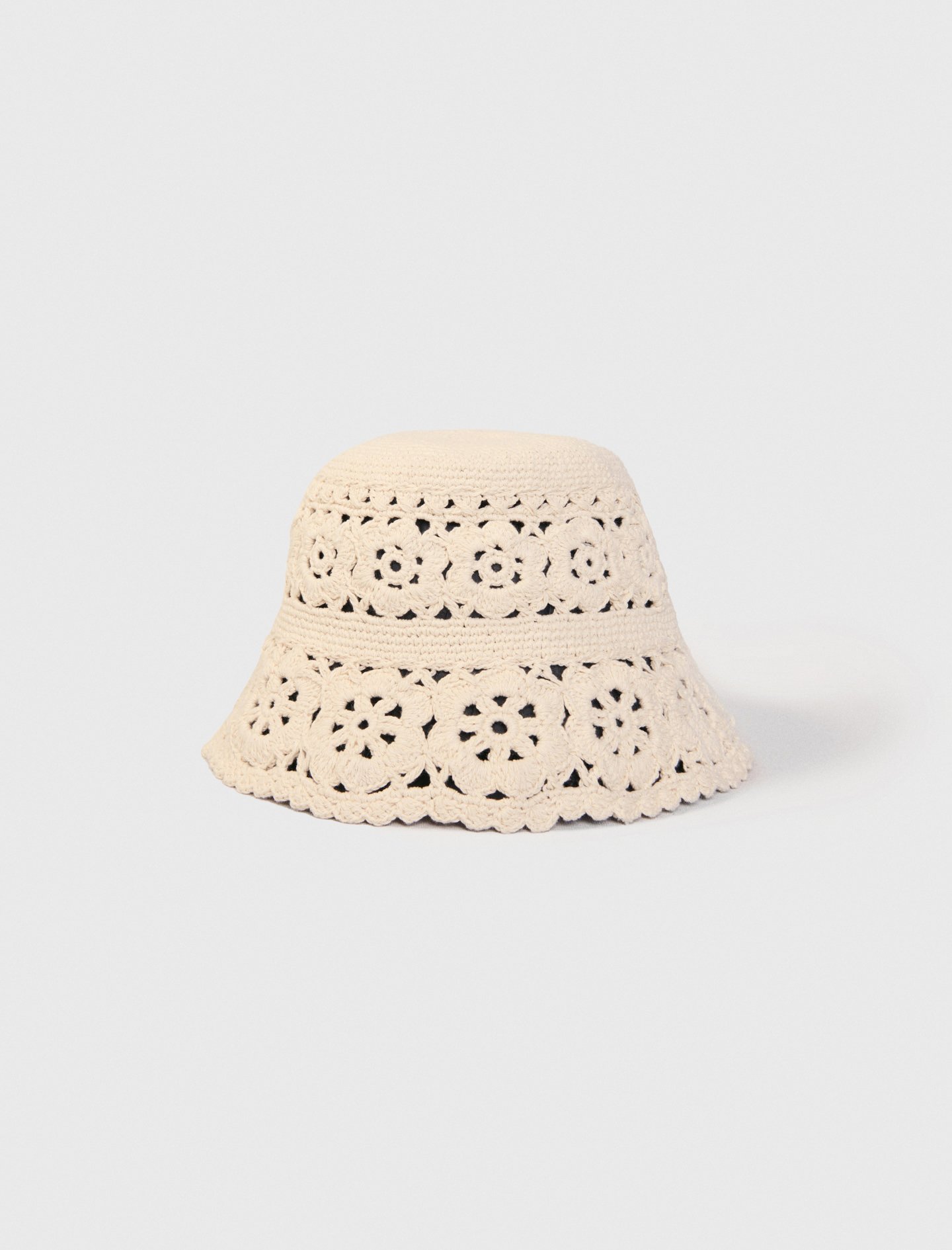 Woman's cotton Crochet bucket hat for Spring/Summer, size One Size, in color Ecru / Beige