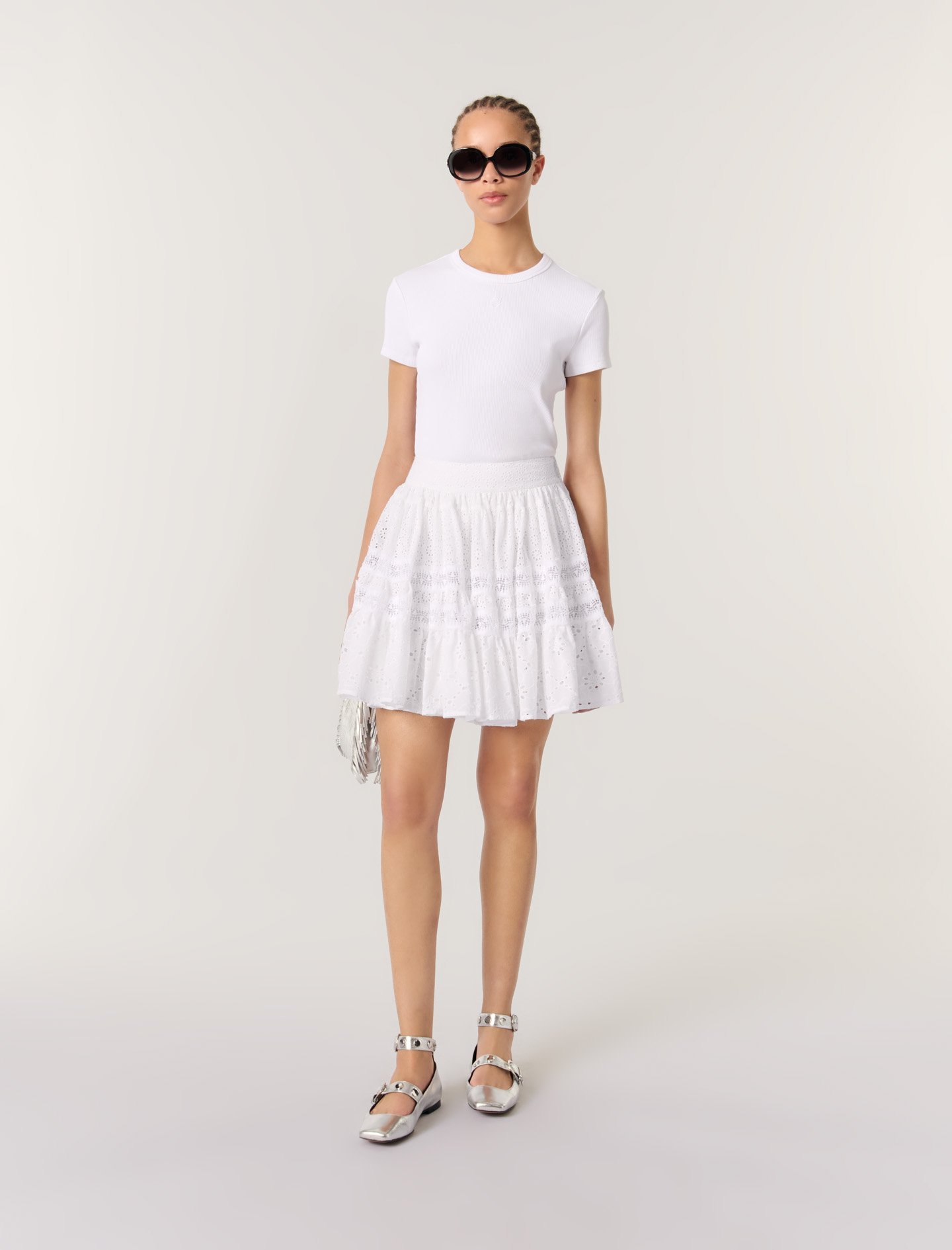 Woman's cotton Short embroidered skirt for Spring/Summer, size Large, in color White / White