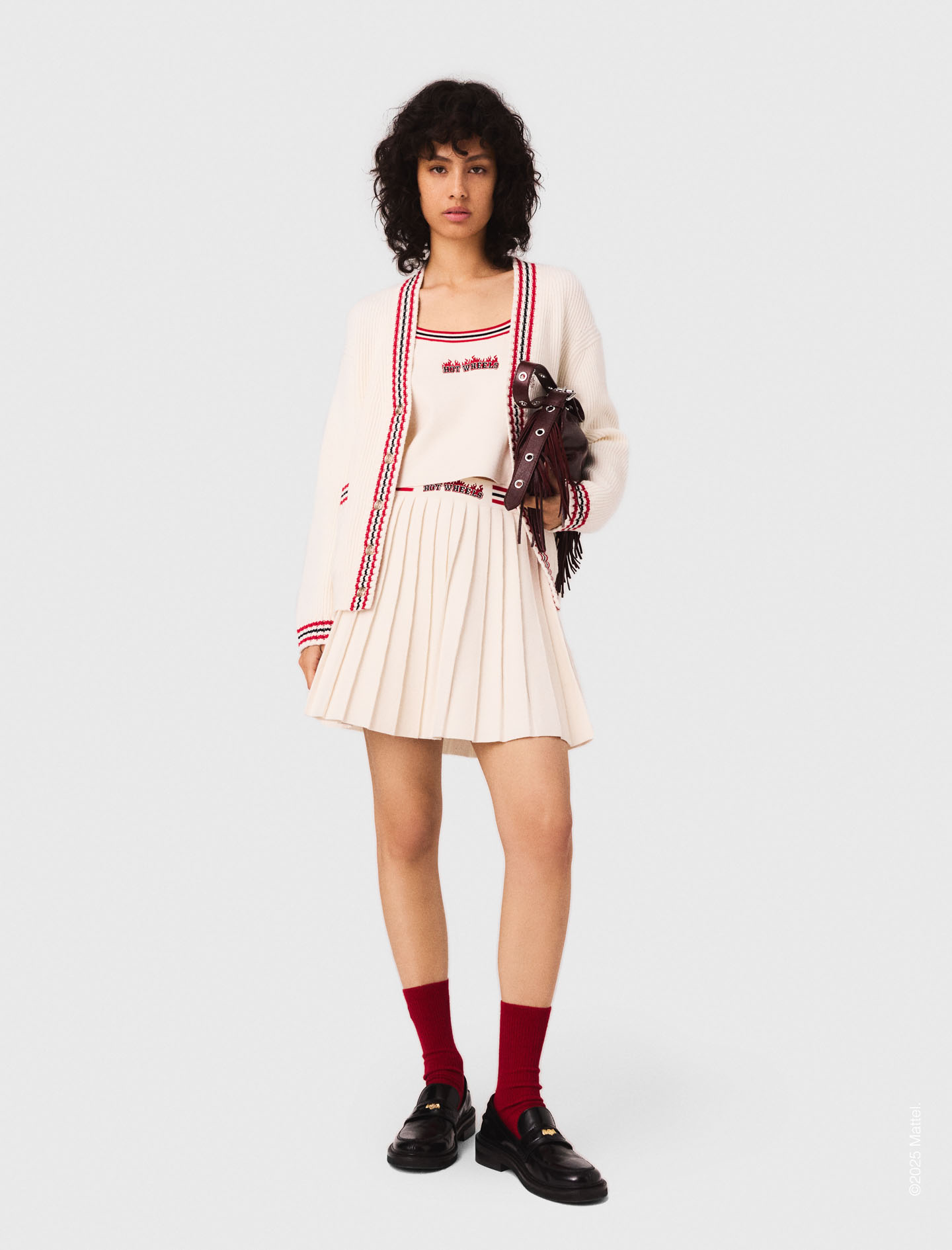 Woman's cotton Embroidered longline cardigan for Fall/Winter, size Large, in color White / White
