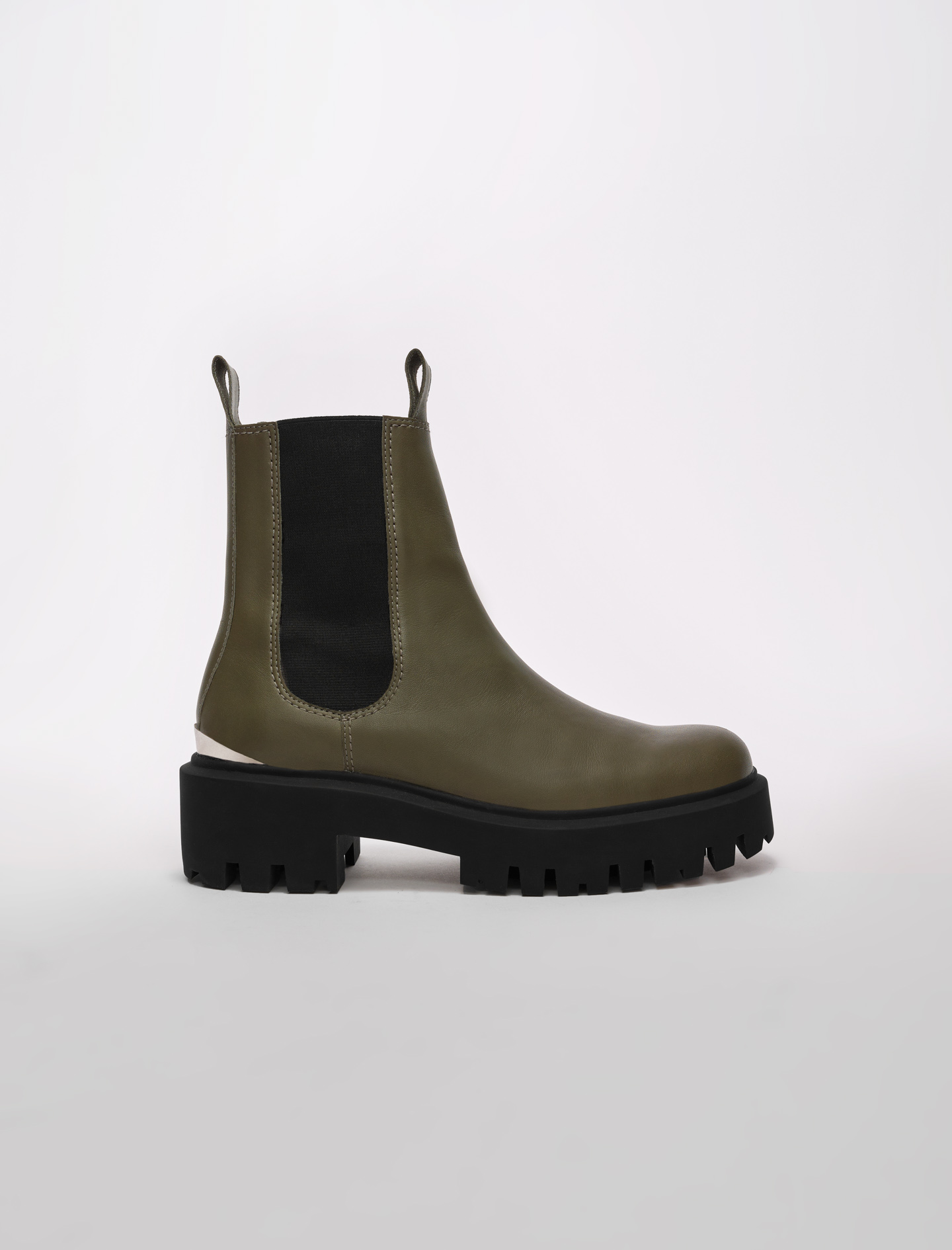 Woman
s goat Sock lining: Platform Chelsea boots for Fall/Winter, size Woman-See All-US 10.5 / FR 41, in color Khaki / Beige