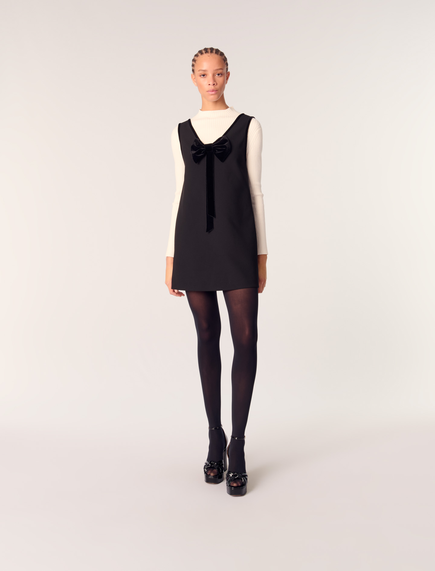 Maje Woman's polyester Pinafore mini dress with velvet collar for Spring/Summer, in color Black / Black