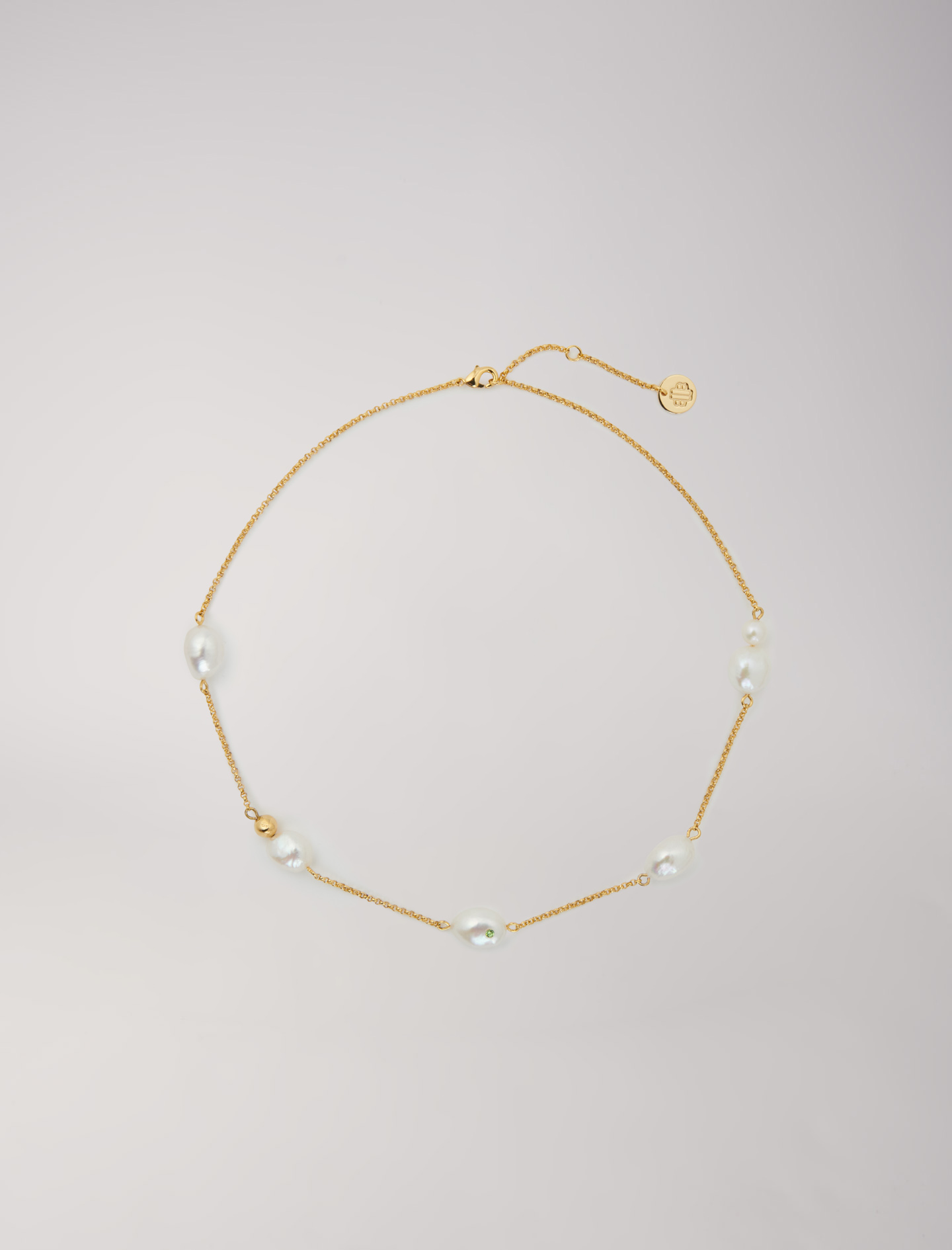 Mixte's nacre Jewellery: Gold chain and bead necklace for Spring/Summer, size Mixte-Jewelry-OS (ONE SIZE), in color Gold / Yellow