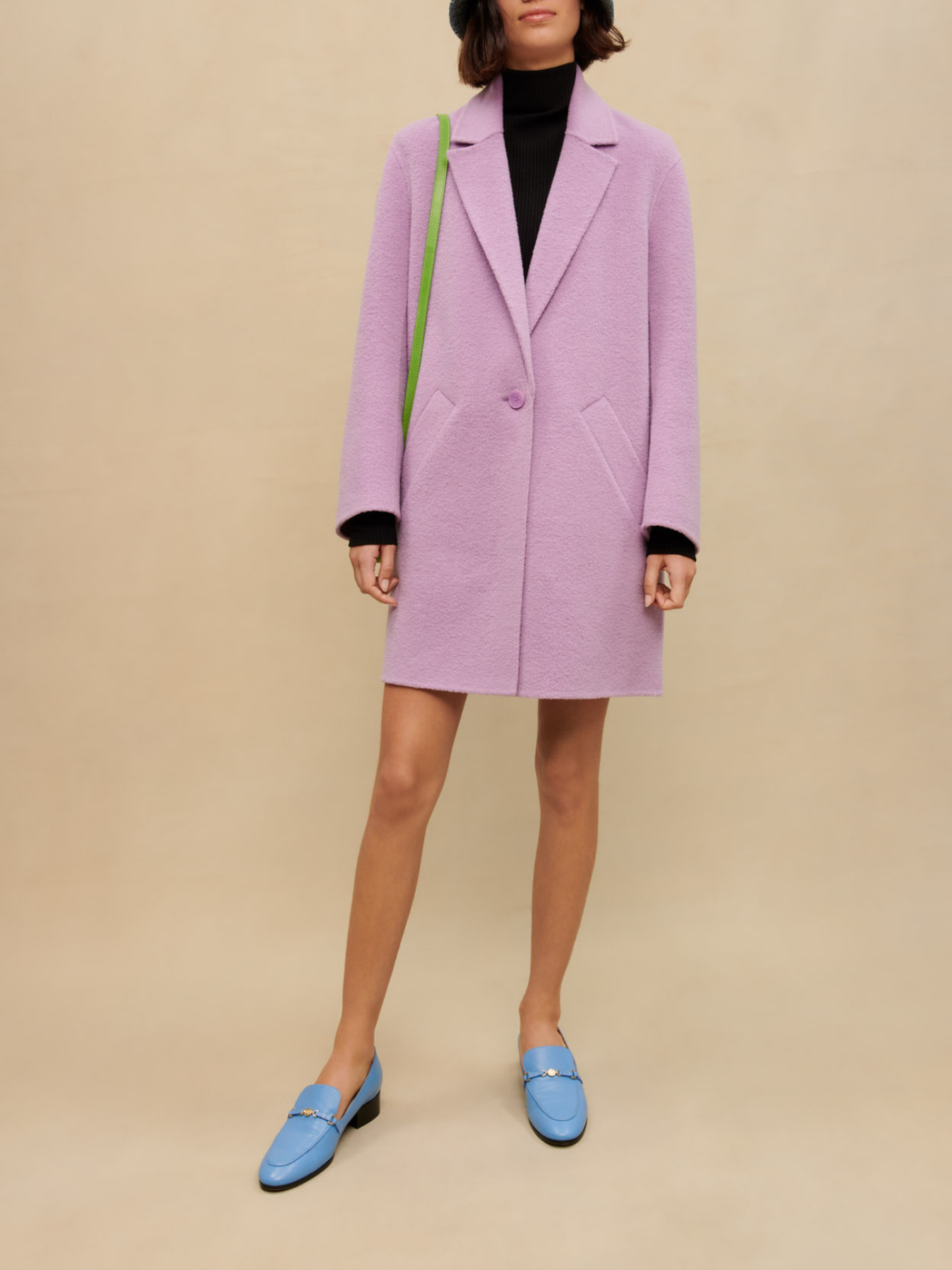 Woman
s wool, Mauve double-sided bouclé coat for Spring/Summer, size Woman-See All-US L / FR 40, in color Parma Violet / Red